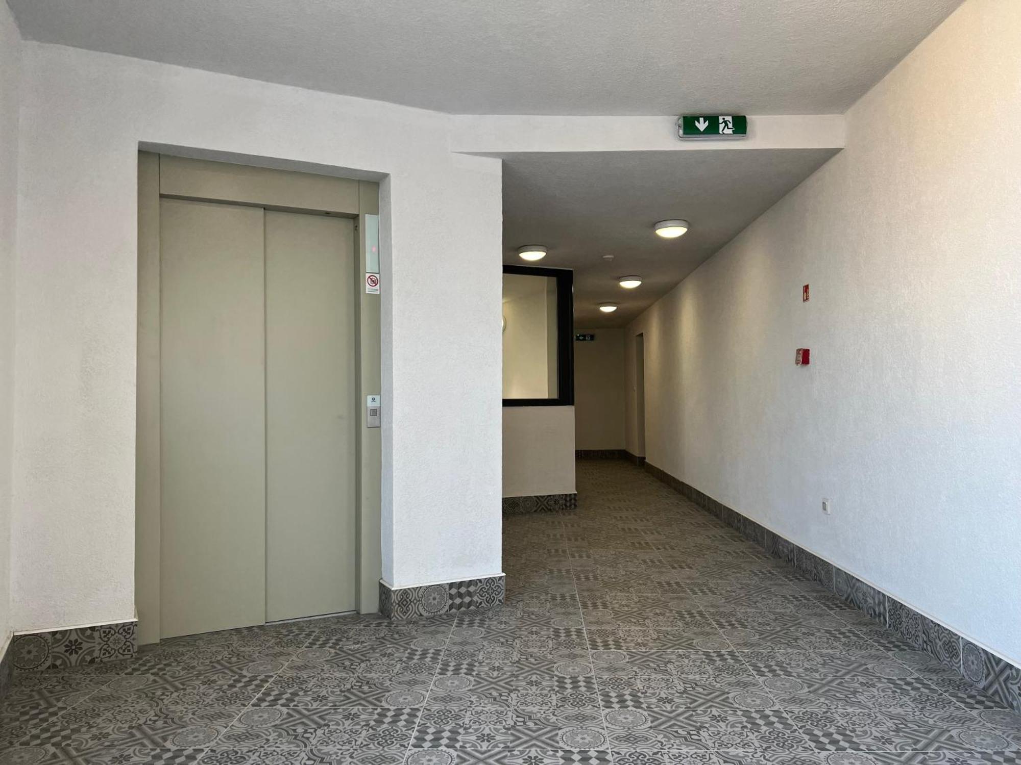 Palace Quarter 2 Peaceful Modern Central Top Floor Apartment Budapest Extérieur photo